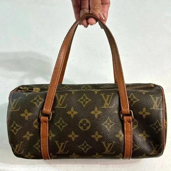 Louis Vuitton PM Papillon 26 Bag Monogram Vintage Authentic w/ Dust Bag - Picture 3 of 17